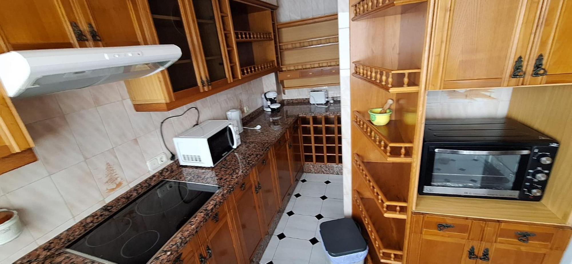 Apartamentos Casa May 1- Centro Benidorm-Solo Mayores De 30 Anos Y Familias Exterior foto